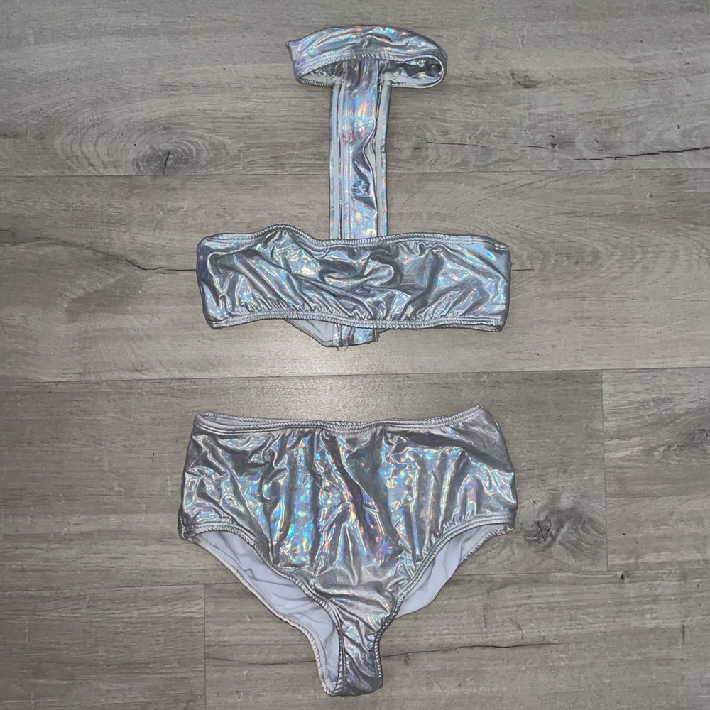 Holographic two piece